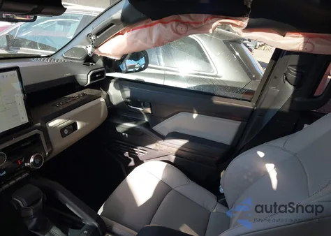 2025 Toyota Tacoma Limited from USA, damaged, VIN 3TMLB5JN5SM159398